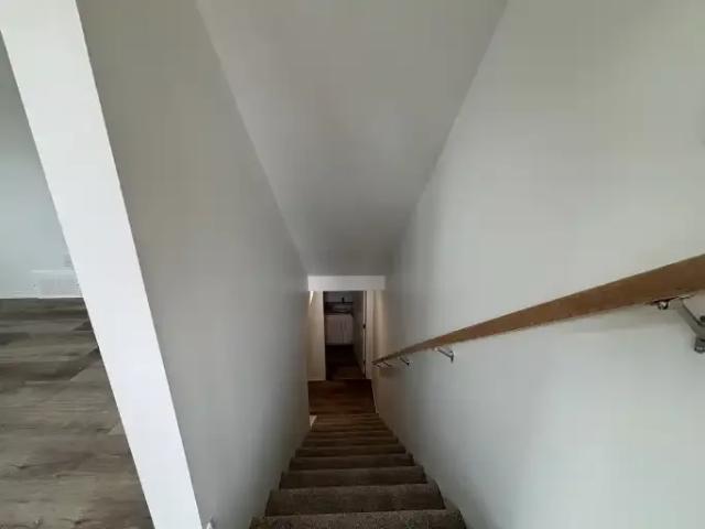 Apartment 4 Bedroom For Rent Edmonton AB 1999 ES102794864