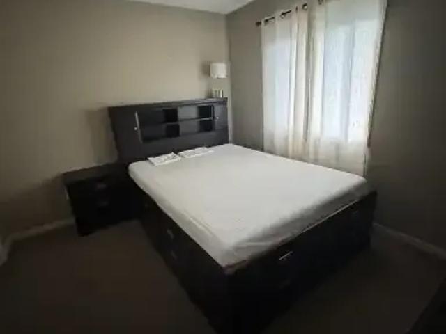 Apartment 4 Bedroom For Rent Edmonton AB 3000 ES104182557