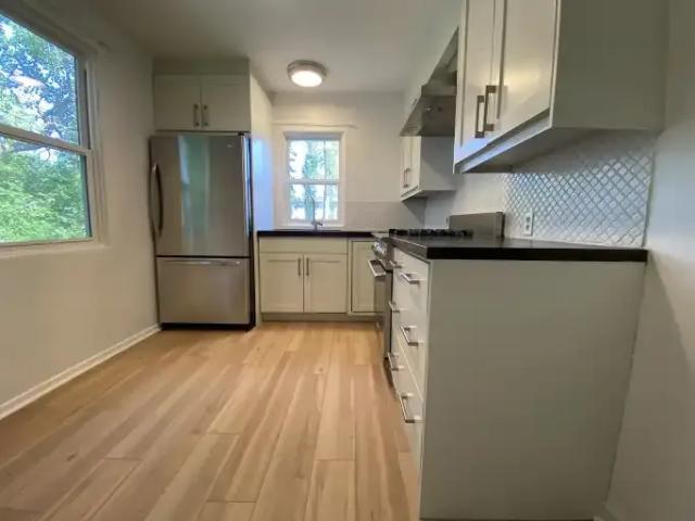 Apartment 4 Bedroom For Rent Edmonton AB 640 ES104401571
