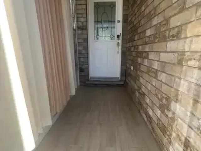 Apartment 4 Bedroom For Rent Toronto ON 3600 ES103410859