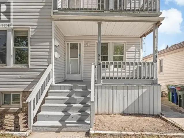 Apartment 4 Bedroom For Rent Windsor ON 1800 ELS101878113
