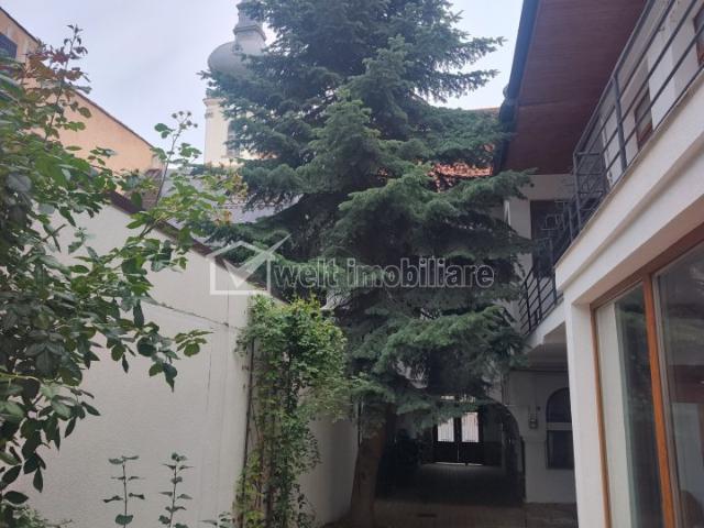 Apartment 4 rooms for rent in Cluj napoca, zone Centru