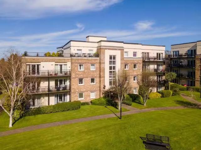 Apartment 521, Galloping Green, Stillorgan Road, Blackrock, C.