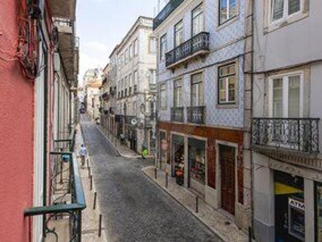 Apartment 5 bedrooms for rent Misericórdia Lisboa