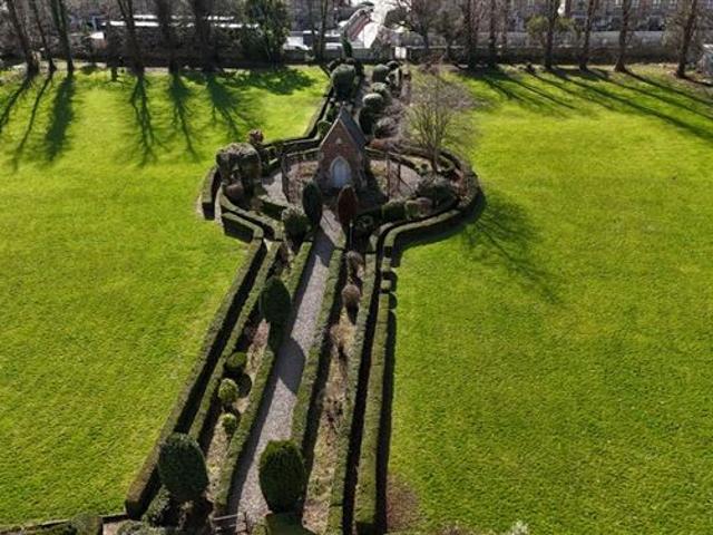 Apartment 5, Blackrock House, Blackrock, Cork Barry Auctioneers & Valuers 4909 MyHome. Ie Residential