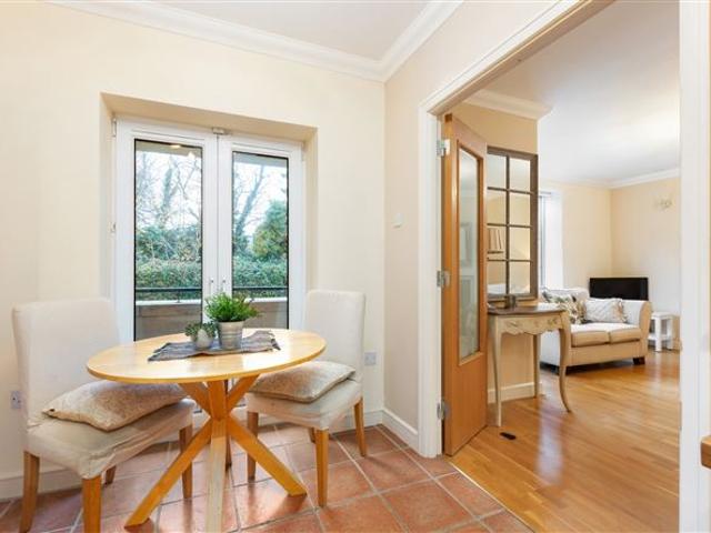 Apartment 5, House 8 Linden Square, Blackrock, Co. Dublin Sherry FitzGerald Blackrock 4886 MyHome. Ie Residential