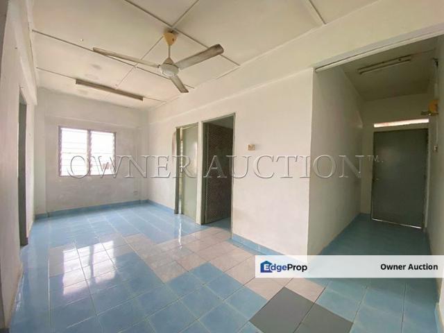 Apartment [5 min to Mydin Rawang & Rawang KTM Station]
