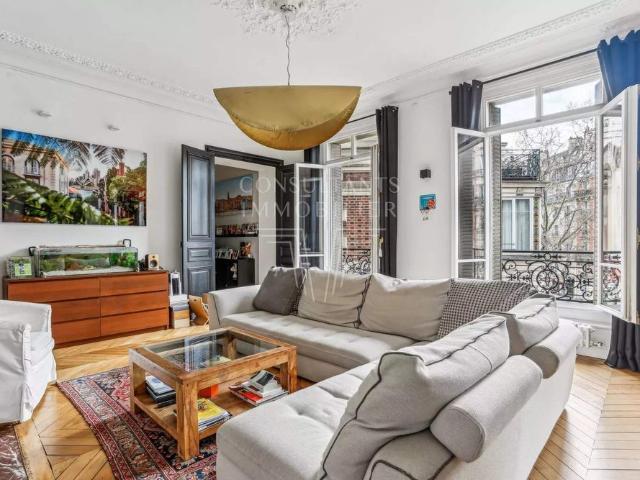 Apartment 5 rooms