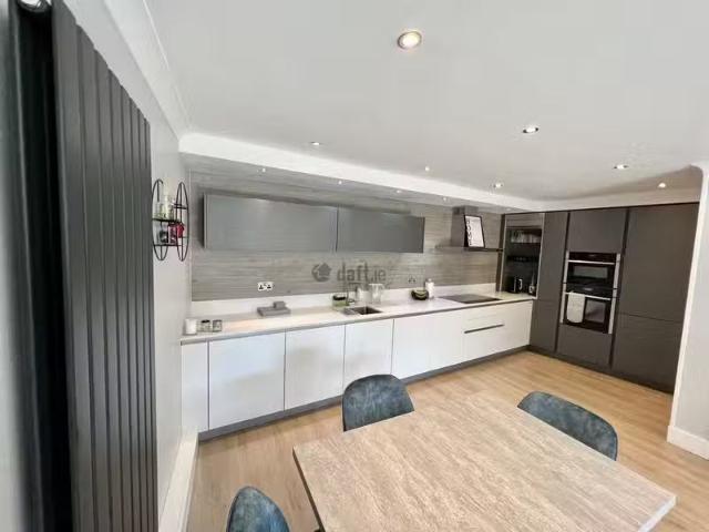 Apartment 62, The Oaks, Dundrum, Dublin 16 is for rent