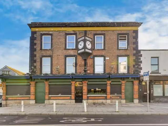 Apartment 6, 57/58 Dorset Street Lower, Dublin 1 is for rent