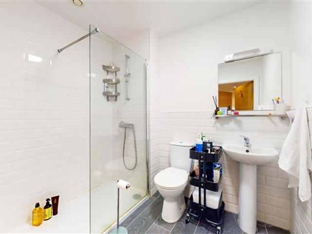 350,000 | Apartment 6, 27 Tramyard Exchange, Carman's Hall, Dublin 8, Dublin Dixon Residential Limited 4981 MyHome. Ie Residential