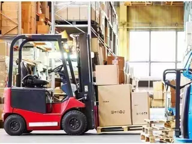 Industriefläche mit Decken 8m