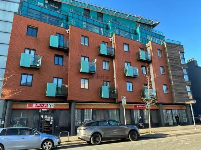 Apartment 8, Wellington Court, Dublin 7 is for rent