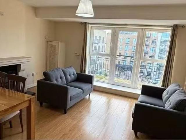 Apartment 90, Windmill Terrace, Clonsilla, Dublin 15 is for r.