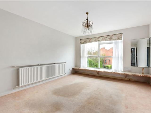 400,000 | Apartment 9, 49 Sydney Parade Avenue, Sandymount, Dublin 4 Sherry FitzGerald Sandymount 4994 MyHome. Ie Residential