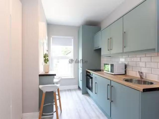 Apartment 9, 55 Rathmines Road Upper, Rathgar, Dublin 6 is fo.