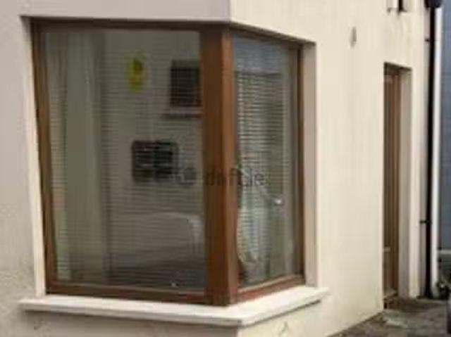 Apartment 9, Castle Yard, Upper Main Street, Ferns, Co. Wexfor.