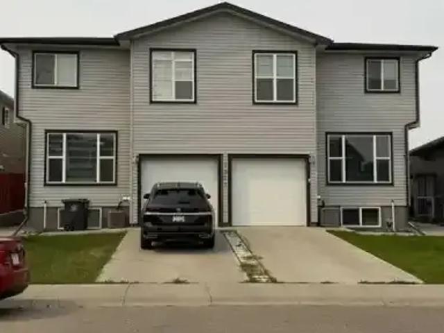 Apartment Coalhurst AB 104598453