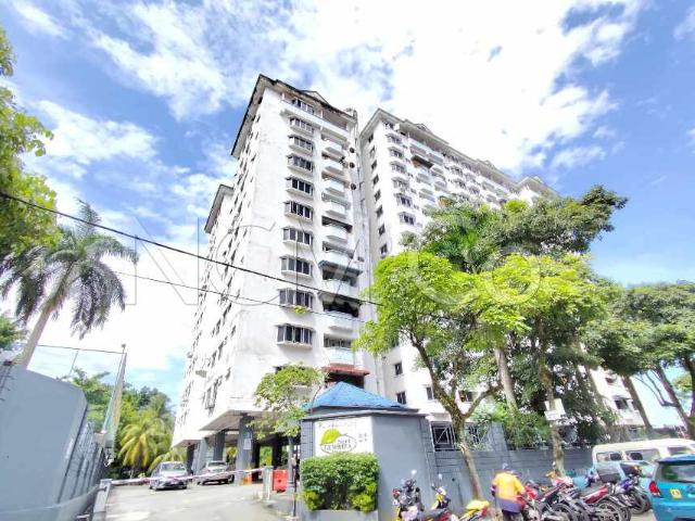 Apartment, Corner Lot