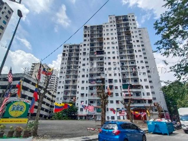Apartment, Corner Lot, Low Cost