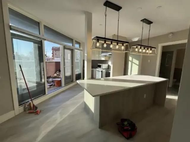 Apartment Calgary AB 101261006