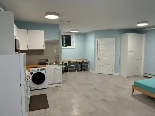 Apartment Calgary AB 103030669