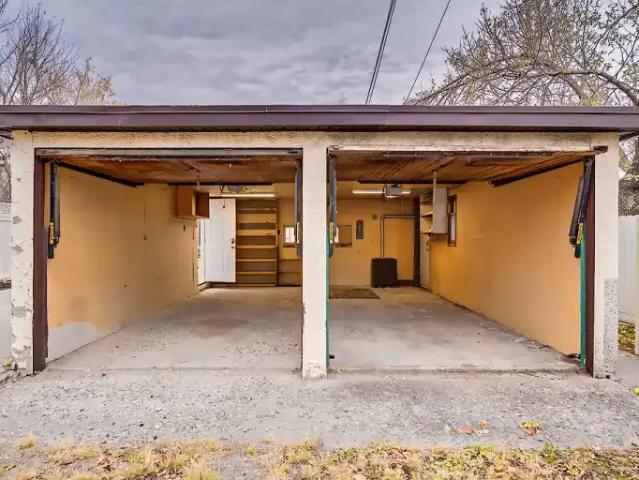 Apartment Calgary AB 104179981