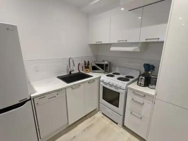 Apartment Calgary AB 105269282