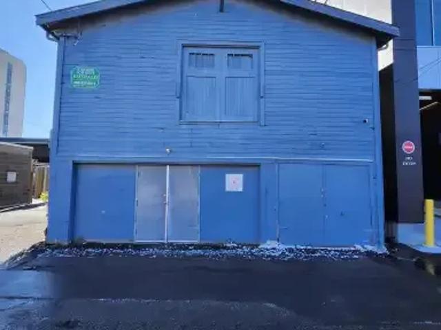Apartment Calgary AB LS102847049