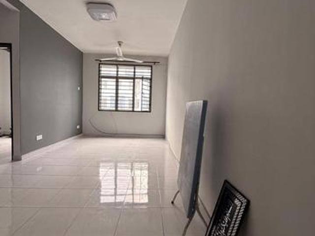 Apartment Cantik Dan Baru Siap Di Ubah Suai