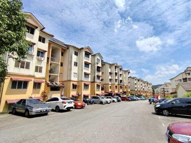 Apartment Cempaka 724sqft Taman Bunga Raya Rawang Rumah untuk Dijual