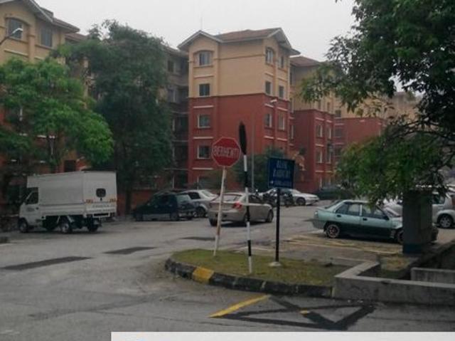 Apartment Cinta, Puncak Alam, Selangor