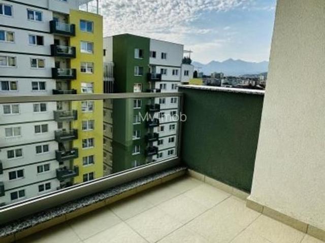 Apartment cu 2 camere la prima inchiriere in zona Tractoru,etajul 7/10