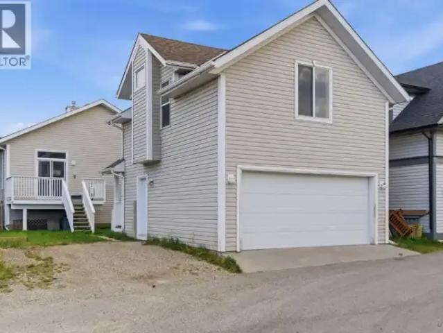 Apartment Airdrie AB 102811687
