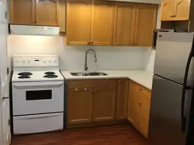 Apartment Airdrie AB 105023219