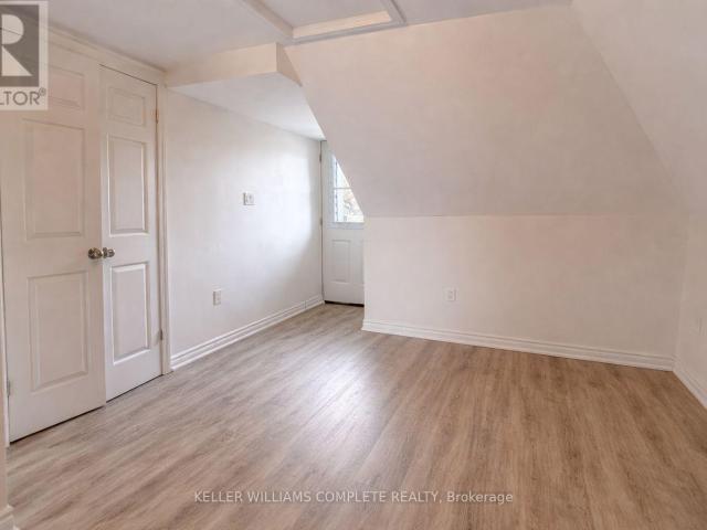 apartment at 3 – 76 WENTWORTH STREET S