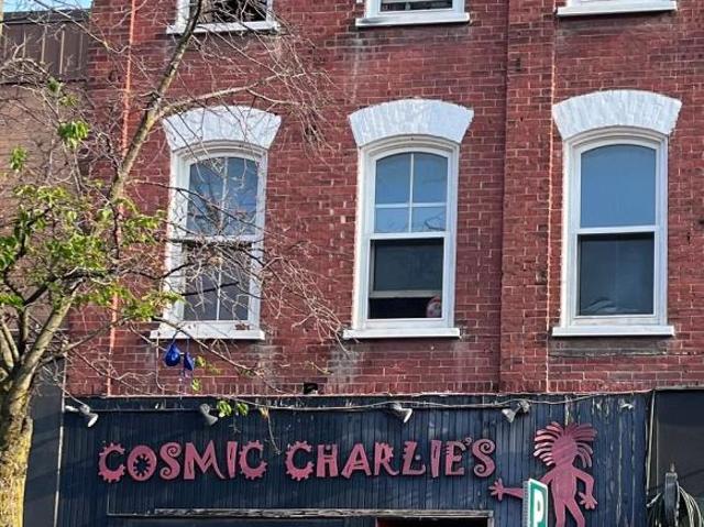 apartment at 3 168 CHARLOTTE STREET, Peterborough, Ontario, K9J2T8