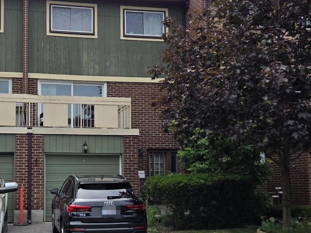 apartment at 3 30 CHICHESTER PLACE, Toronto, Ontario, M1T3S5