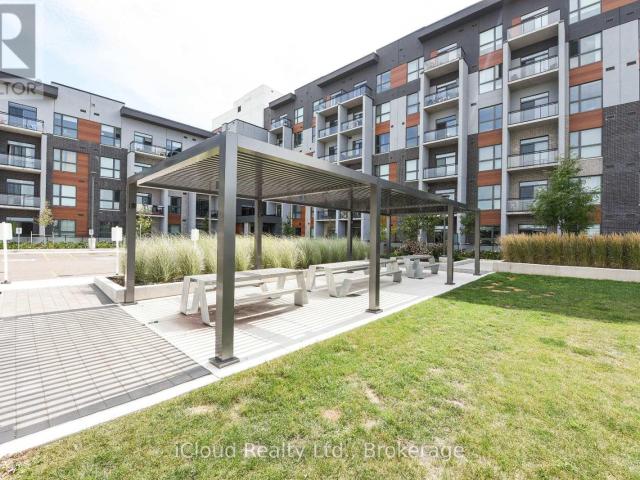apartment at 004 – 95 DUNDAS STREET