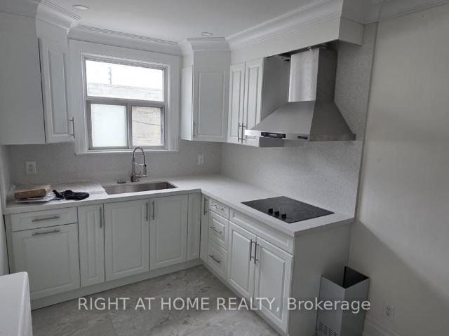 apartment at 01 1782 JANE STREET S, Toronto, Ontario, M9N2T2
