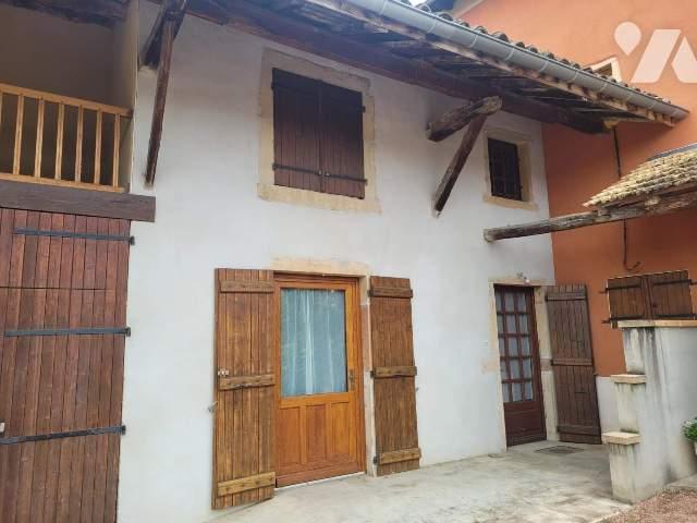 Apartment at 01 Cormoranche sur Saône, CORMORANCHE SUR SAONE, 01290, France