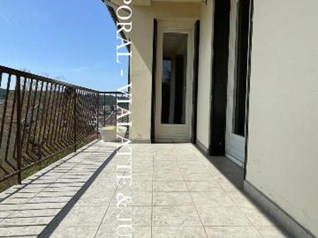 Apartment at 01 Ambérieu en Bugey, AMBERIEU EN BUGEY, 01500, France