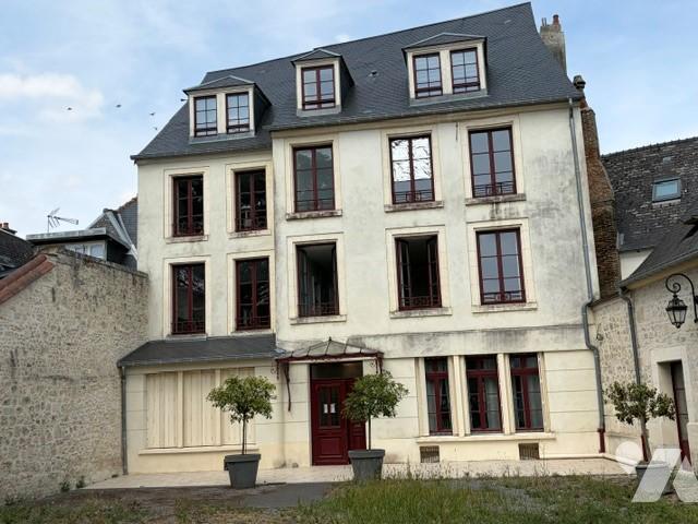 Apartment at 02 Laon, LAON, 02000, France