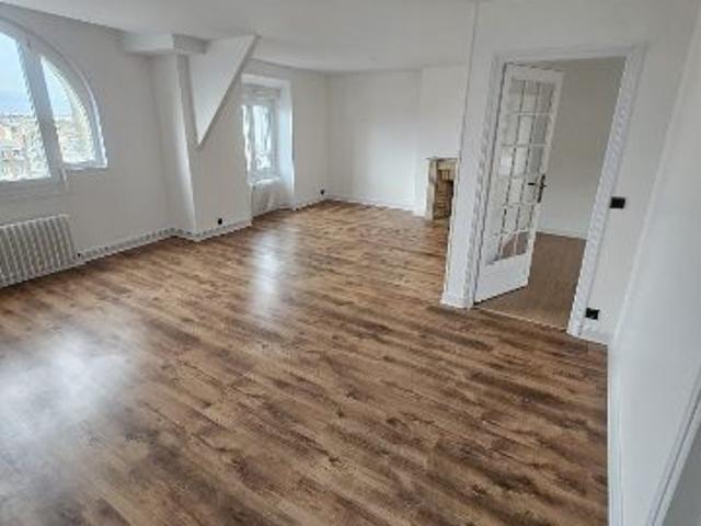 Apartment at 02 Saint Quentin, ST QUENTIN, 02100, France