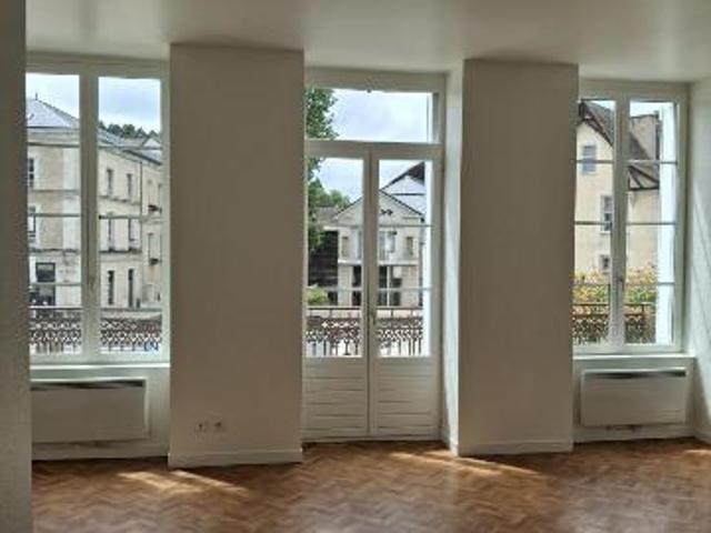 Apartment at 03 Cusset, CUSSET, 03300, France