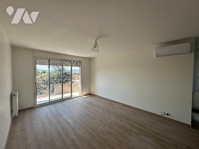 Apartment at 07 Davézieux, DAVEZIEUX, 07430, France