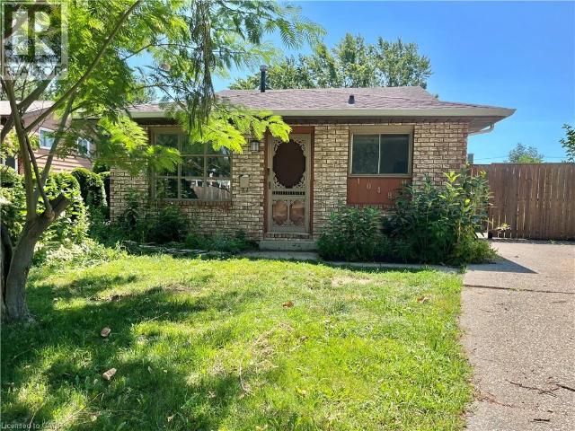 apartment at 10480 LONSDALE Crescent, Windsor, Ontario, N8R2E3