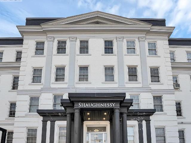 apartment at 104 – 699 EGLINTON AVENUE W