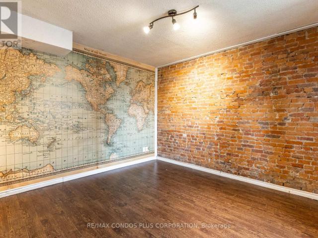 apartment at 105 225 GLADSTONE AVENUE, Toronto, Ontario, M6J3L5