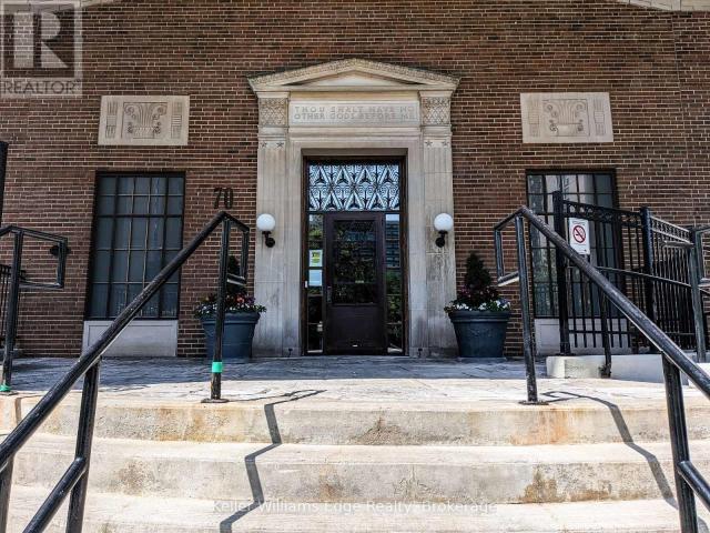 apartment at 1007 70 HIGH PARK AVENUE, Toronto, Ontario, M6P1A1